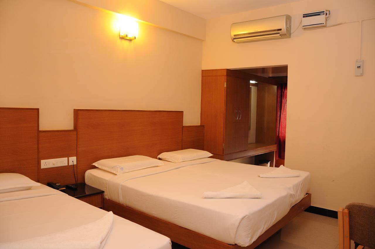 Hotel Subam Palni Exterior photo